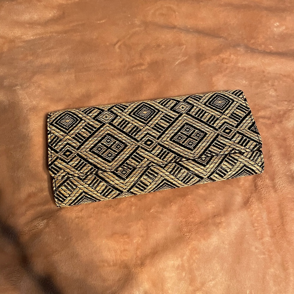 Boutique clutch